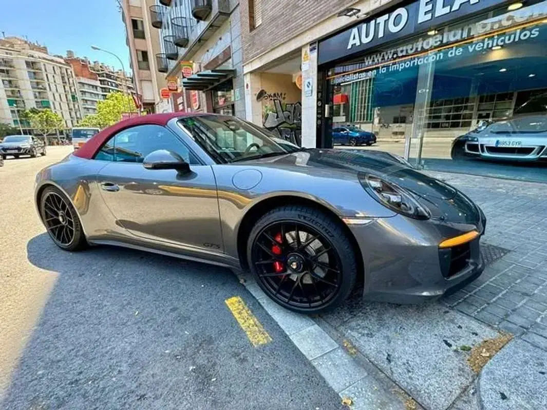 Usado Porsche 911 Carrera 4 Cabriolet 450 CV (330 kW) 2017 Gris Descapotable
