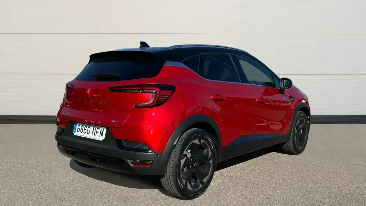 Usado Mitsubishi ASX 143 CV (105 kW) 2025 Rojo SUV