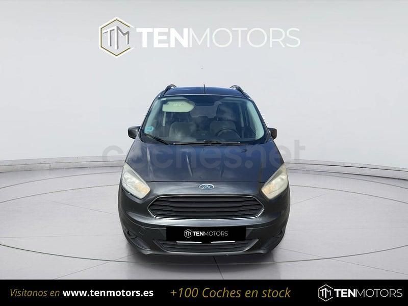Usado Ford Tourneo Courier Titanium 95 CV (69 kW) 2016 Gris / plata Monovolumen