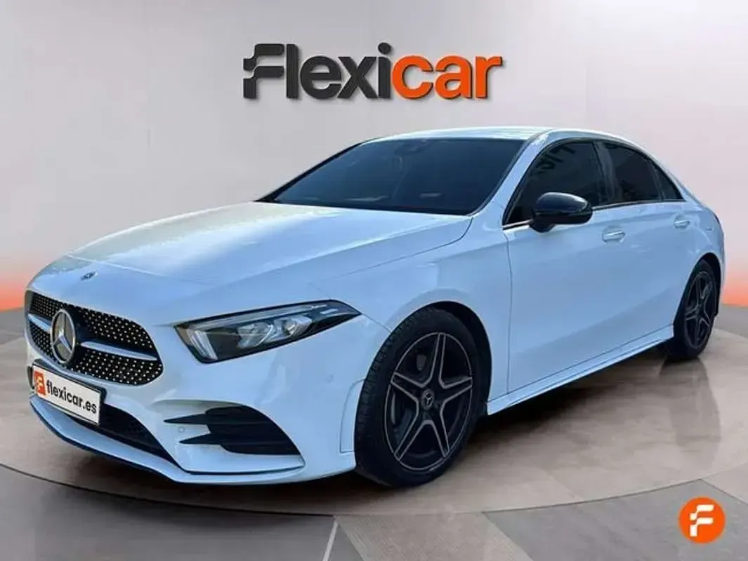 Usado Mercedes A200 150 CV (110 kW) 2022 Blanco Berlina