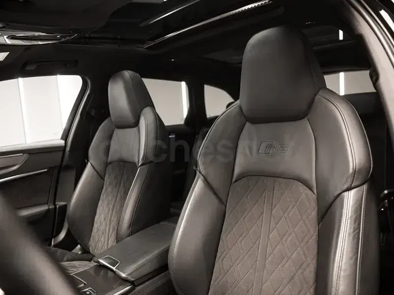 Usado Audi RS6 600 CV (441 kW) 2021 Negro Familiar