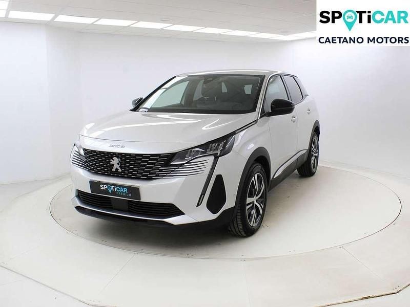 Usado Peugeot 3008 Allure 131 CV (96 kW) 2022 Blanco SUV