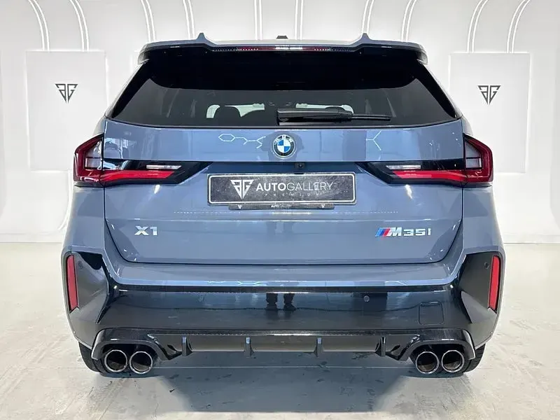 Usado BMW X1 Comfort Edition 300 CV (220 kW) 2025 Gris / plata SUV