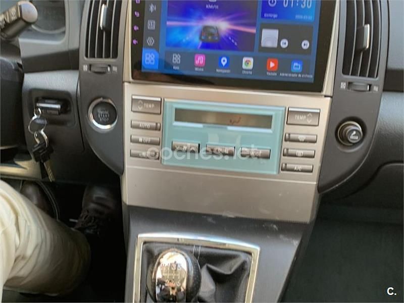 Usado Toyota Corolla Verso Sport 177 CV (130 kW) 2008 Gris / plata Monovolumen