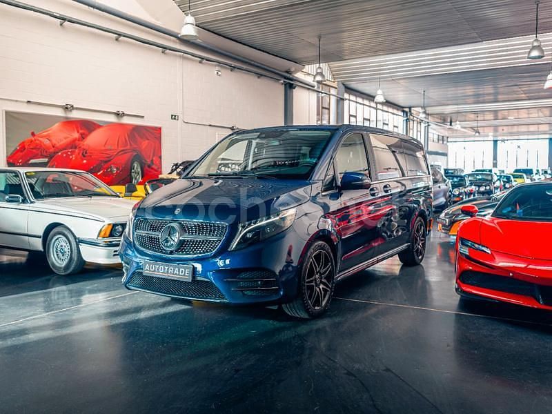 Azul Usado 2023 Mercedes V300 Avantgarde Monovolumen | 79.500 € - Imagen 1/4