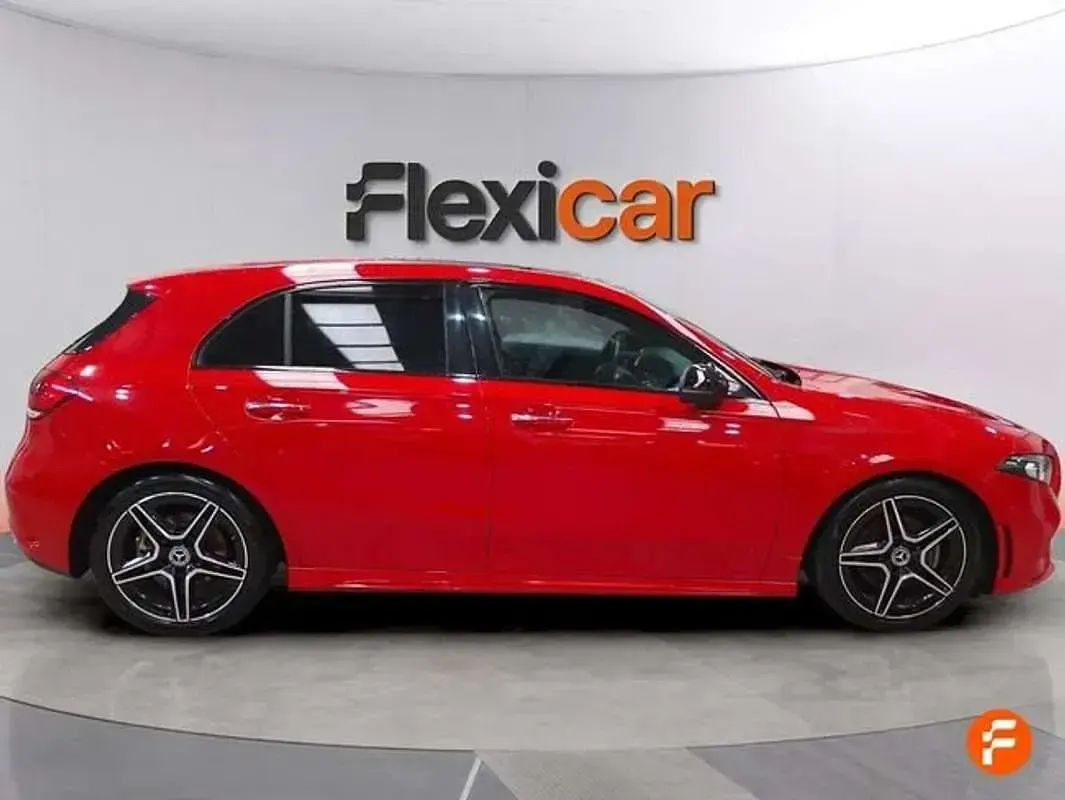 Usado Mercedes A200 163 CV (119 kW) 2019 Rojo Berlina