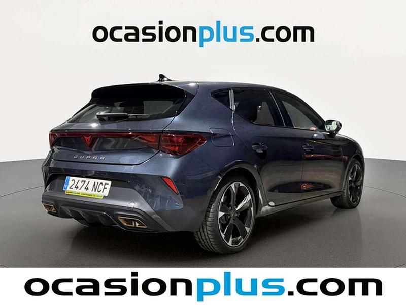 Usado Cupra Leon 150 CV (110 kW) 2025 Gris Utilitario