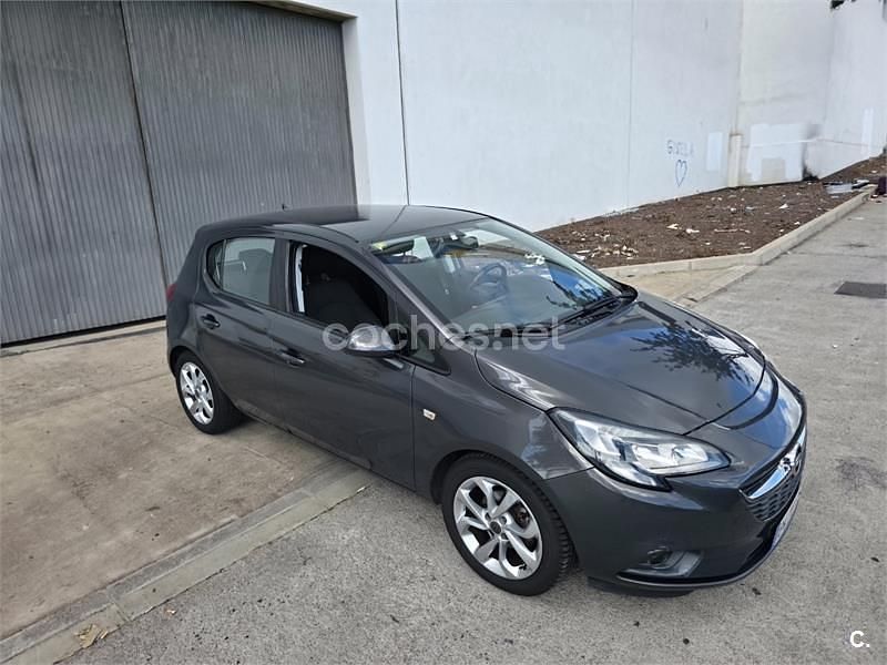 Gris / plata Usado 2015 Opel Corsa Excellence Berlina | 4999 € (Buen precio) - Imagen 1/4