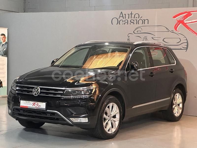 Negro Usado 2017 VW Tiguan Advance SUV | 21.990 € (Precio justo) - Imagen 1/4