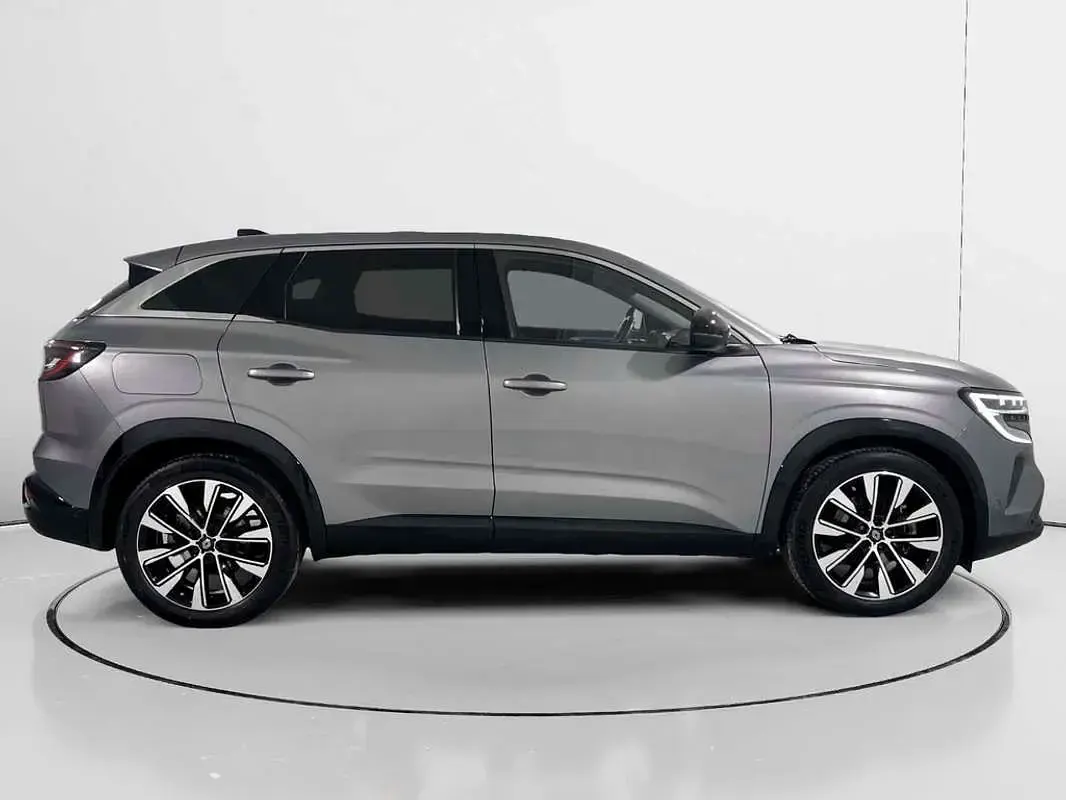 Usado Renault Austral Techno 199 CV (146 kW) 2023 Gris SUV