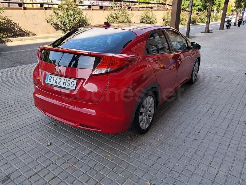 Usado Honda Civic Executive 142 CV (104 kW) 2013 Rojo Berlina