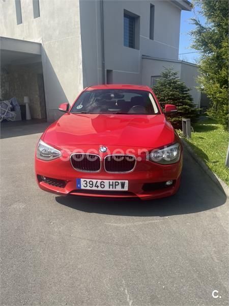 Rojo Usado 2013 BMW 116 Efficient Dynamics Utilitario | 9300 € (Precio justo) - Imagen 1/4