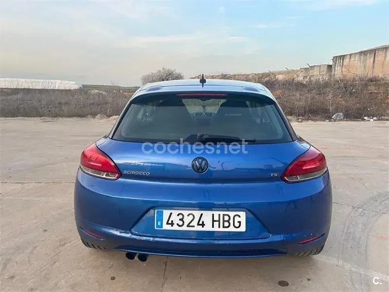 Usado VW Scirocco 122 CV (89 kW) 2011 Azul Coupe