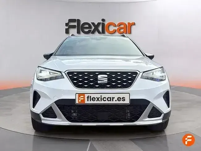 Usado Seat Arona 150 CV (110 kW) 2024 Blanco SUV