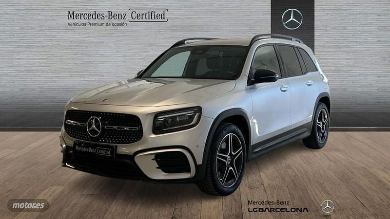 Plateado Usado 2024 Mercedes GLB220 SUV | 51.000 € (Precio justo) - Imagen 1/4