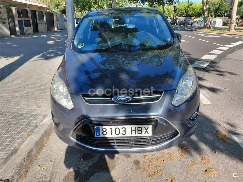 Usado Ford C-MAX Titanium 140 CV (102 kW) 2011 Gris / plata Monovolumen
