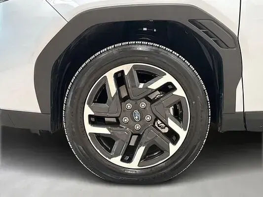 Usado Subaru Forester 153 CV (112 kW) 2026 Gris / plata SUV