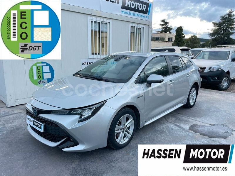 Plateado Usado 2021 Toyota Corolla Active Familiar | 19.900 € (Precio justo) - Imagen 1/4