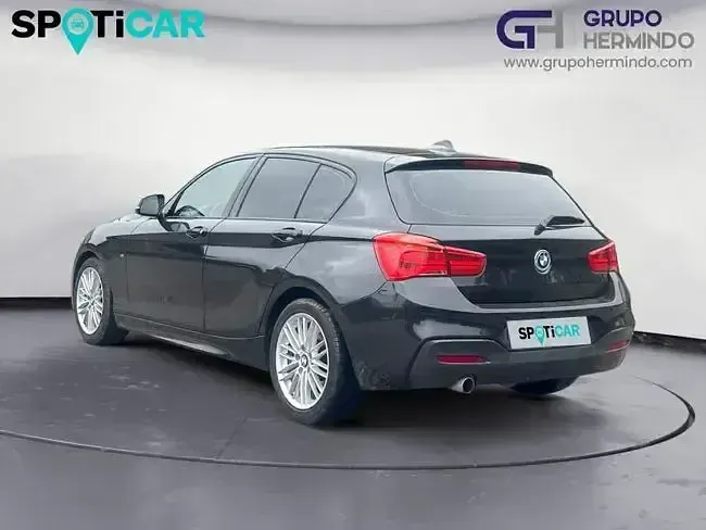 Usado BMW 118 Comfort Edition 150 CV (110 kW) 2018 Negro Utilitario