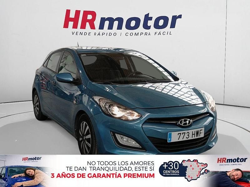 Usado Hyundai i30 GO! 90 CV (66 kW) 2014 Azul Berlina