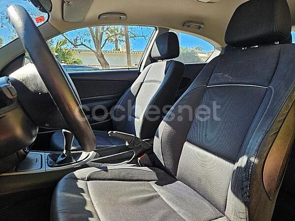 Usado BMW 118 143 CV (105 kW) 2008 Negro Utilitario