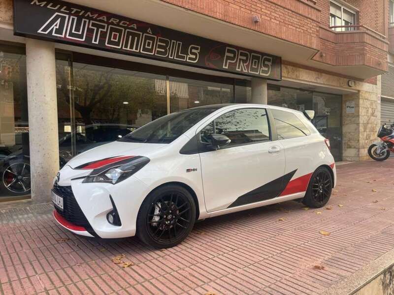 Blanco Usado 2018 Toyota Yaris Utilitario | 25.500 € - Imagen 1/4