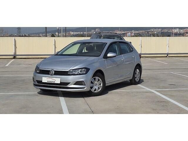 Usado VW Polo Advance 75 CV (55 kW) 2018 Gris Utilitario