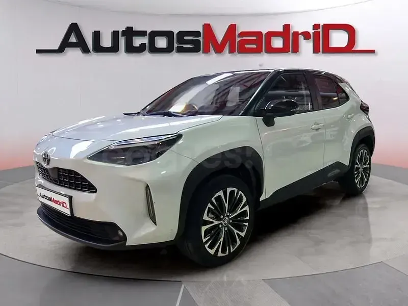 Usado Toyota Yaris Cross Style 116 CV (85 kW) 2022 Blanco SUV