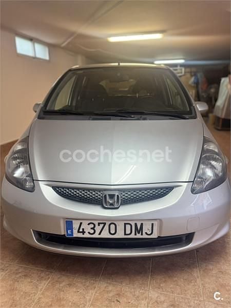 Gris / plata Usado 2005 Honda Jazz S Utilitario | 4000 € (Un poco caro) - Imagen 1/4
