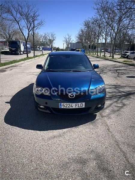 Usado Mazda 3 Sportive 109 CV (80 kW) 2007 Azul Berlina
