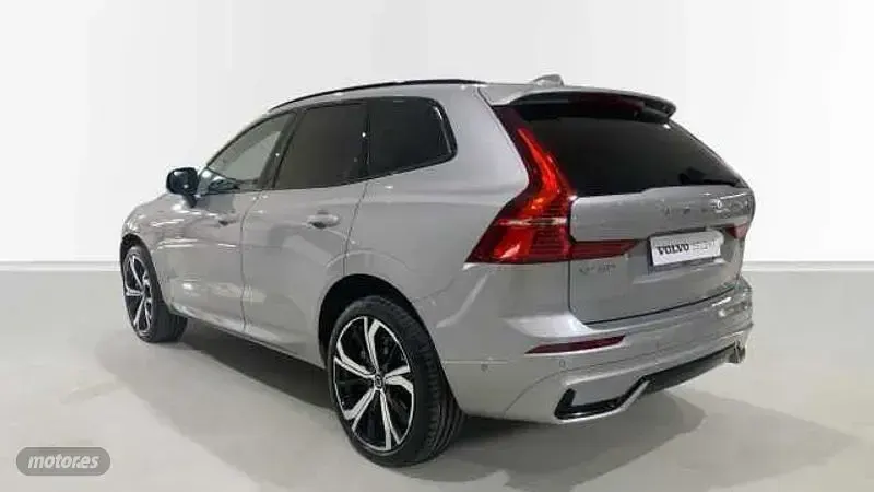 Usado Volvo XC60 Ultra 2024 Plateado SUV