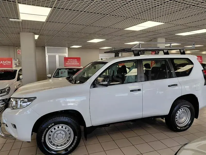Usado Toyota Land Cruiser 204 CV (150 kW) 2022 Blanco SUV