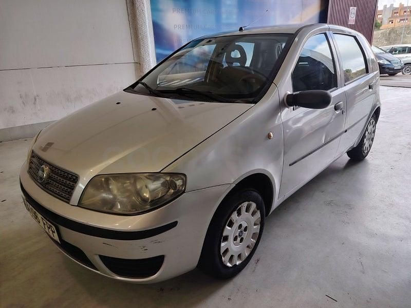 Gris / plata Usado 2007 Fiat Punto Feel Berlina | 2760 € (Precio justo) - Imagen 1/4