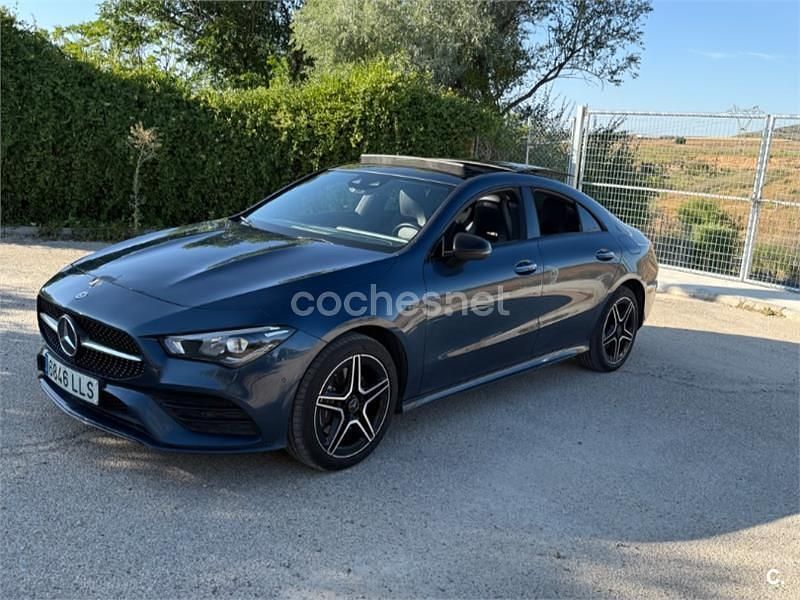 Azul Usado 2021 Mercedes CLA250e Berlina | 32.950 € (Precio justo) - Imagen 1/4