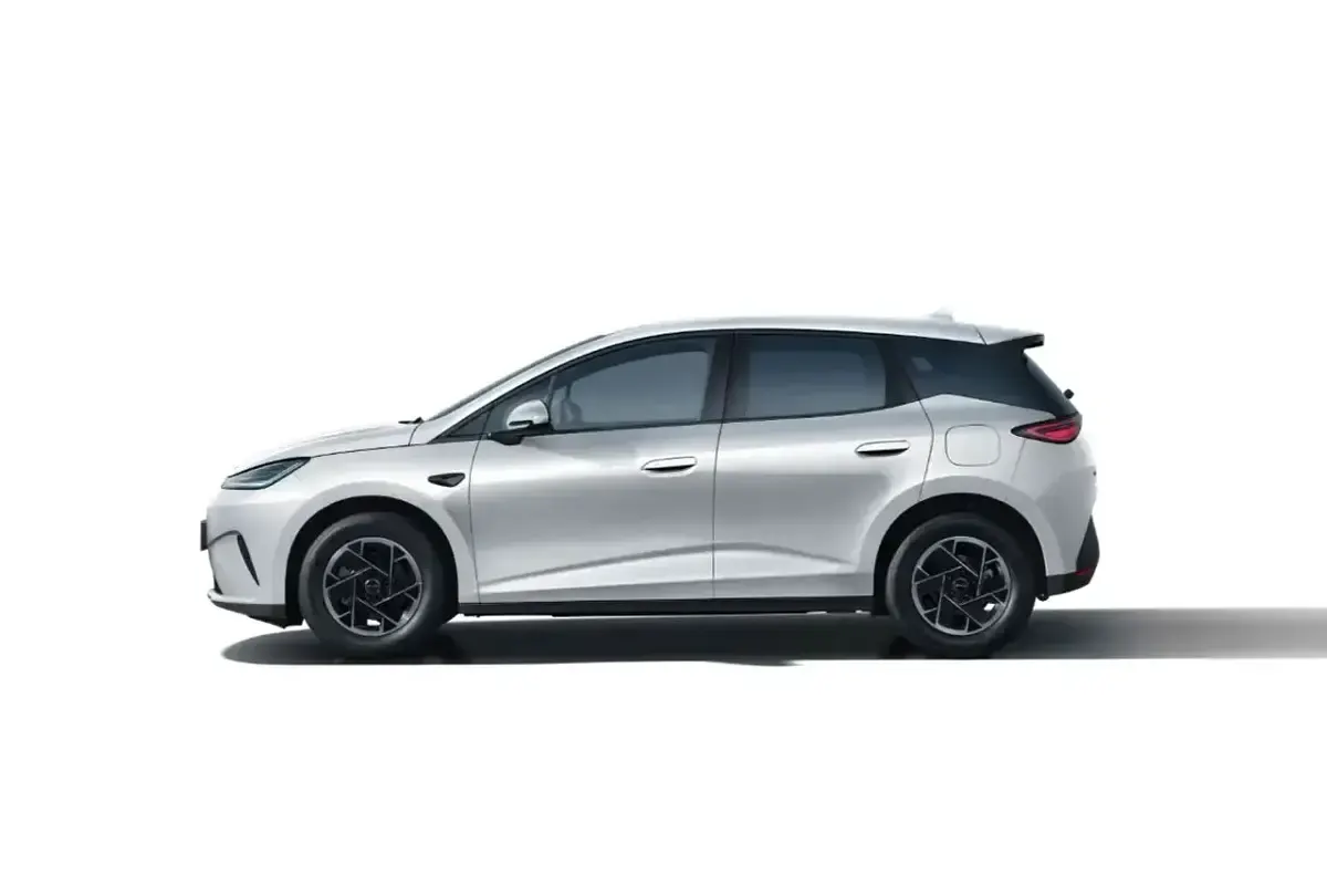 Nuevo BYD Dolphin Active 128 kW (175 CV) 2026 Blanco Utilitario