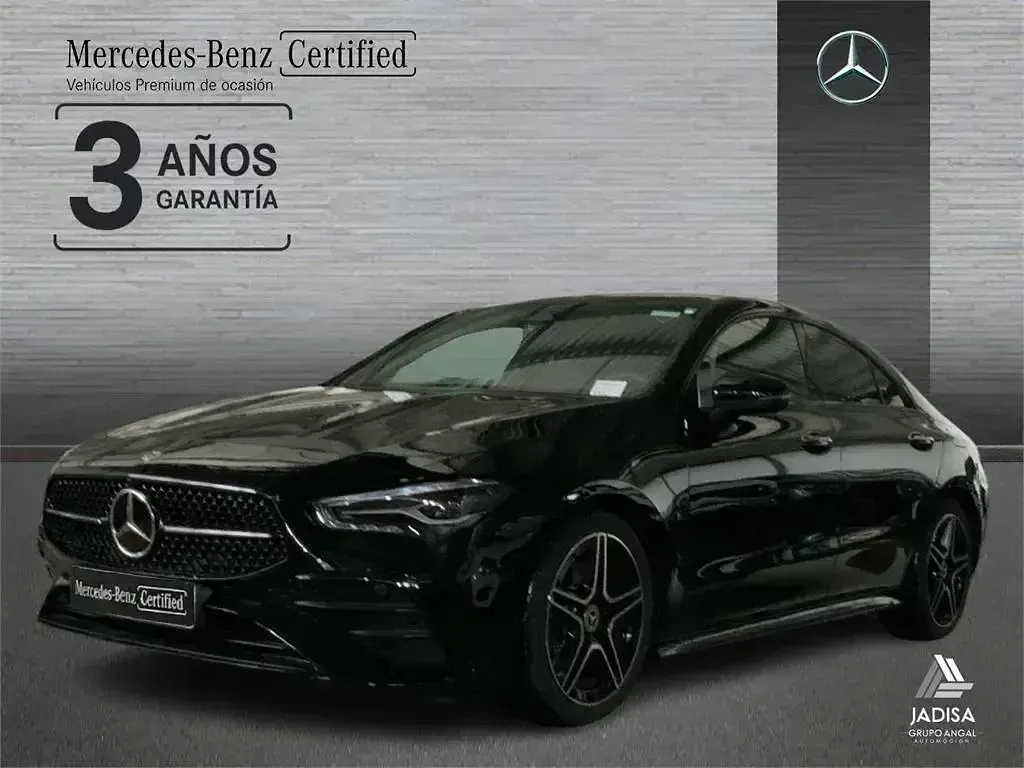 Käytetty Mercedes CLA200 AMG line 163 HP (119 kW) 2025 Sedan