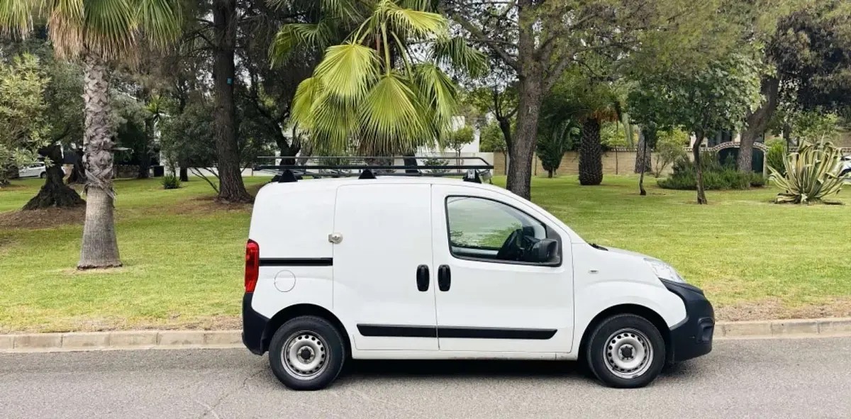 Usado Fiat Fiorino 80 CV (58 kW) 2020 Blanco Monovolumen