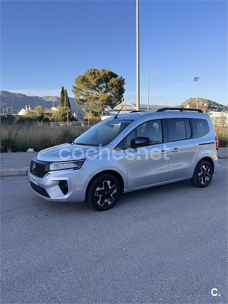 Usado Nissan Townstar N-Connecta 130 CV (95 kW) 2025 Gris / plata Monovolumen