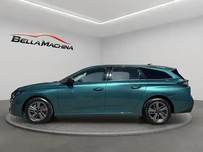 Usado Peugeot 308 S 130 CV (95 kW) 2022 Verde Familiar