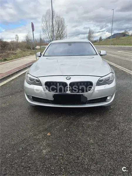 Usado BMW 520 Gran Turismo Comfort Edition 184 CV (135 kW) 2011 Gris / plata Coupe