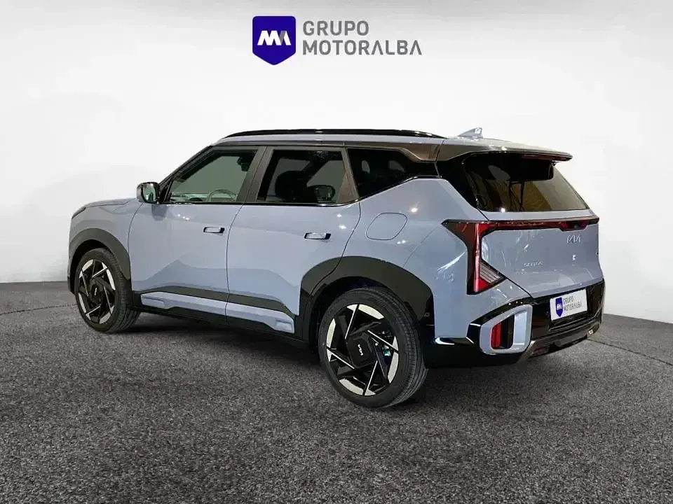 Nuevo Kia Seltos GT-Line 180 CV (132 kW) 2026 Gris / plata SUV