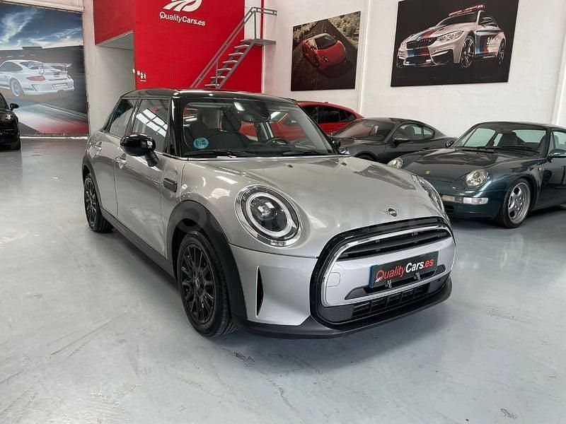 Usado Mini Cooper 156 CV (114 kW) 2024 Gris / plata Utilitario