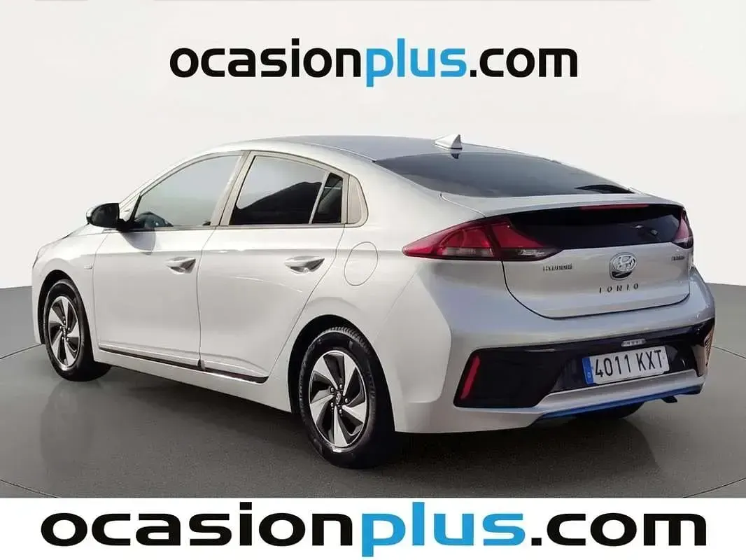 Usado Hyundai Ioniq 141 CV (103 kW) 2019 Gris Utilitario