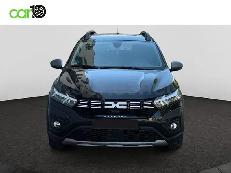 Usado Dacia Sandero Essentiel 101 CV (74 kW) 2023 Negro Berlina