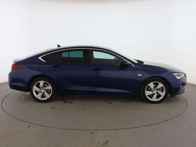 Azul Usado 2021 Opel Insignia Business Elegance Berlina | 19.618 € - Imagen 1/4