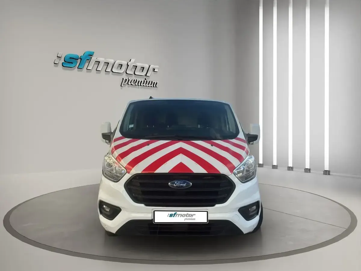 Usado Ford Transit Trend 131 CV (96 kW) 2021 Blanco Van