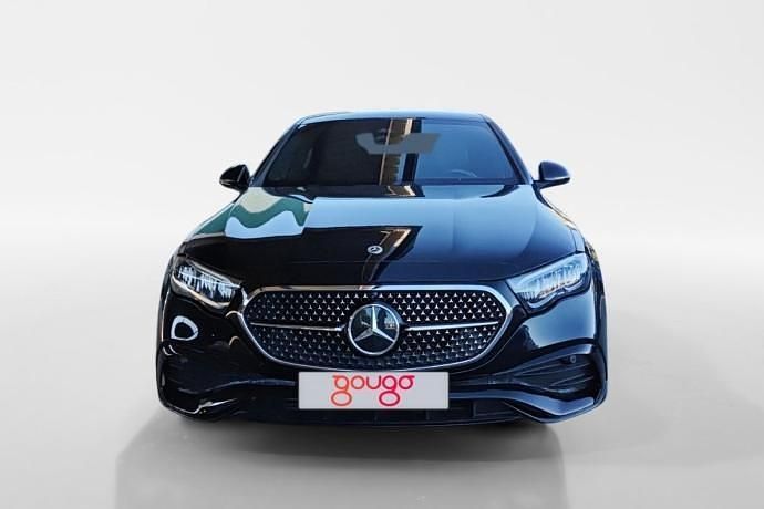 Usado Mercedes E220 197 CV (144 kW) 2025 Negro Berlina