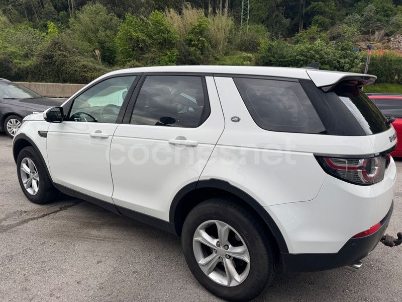 Usado Land Rover Discovery Sport SE 190 CV (139 kW) 2015 Blanco SUV