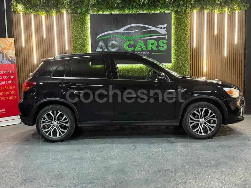Usado Mitsubishi ASX Motion 114 CV (83 kW) 2018 Negro SUV