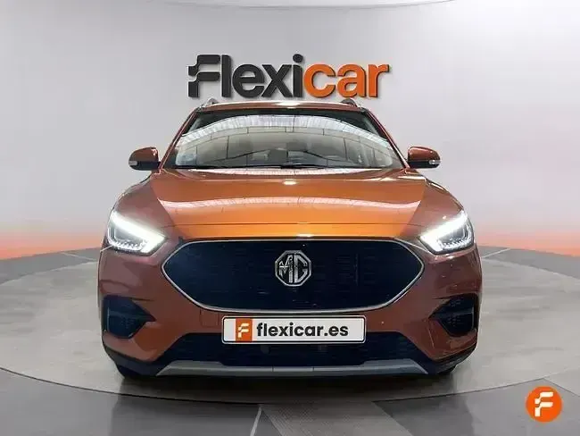 Usado MG ZS Comfort 116 CV (85 kW) 2025 Naranja SUV